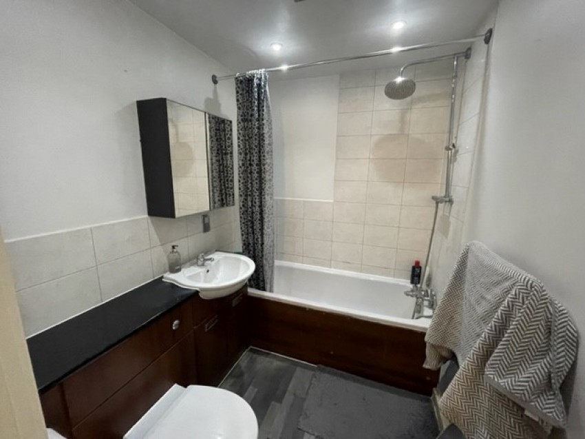 Images for Ravensbourne Court, 1 Amias Drive, Edgware EAID: BID:Harrow Branch