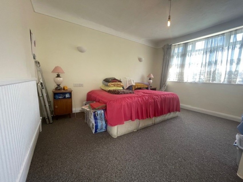 Images for Parkfield Drive, Northolt EAID: BID:Harrow Branch