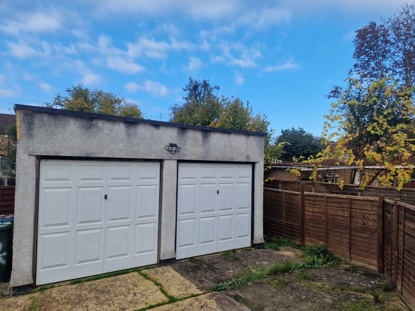 Images for Pinner View, Harrow EAID: BID:Harrow Branch
