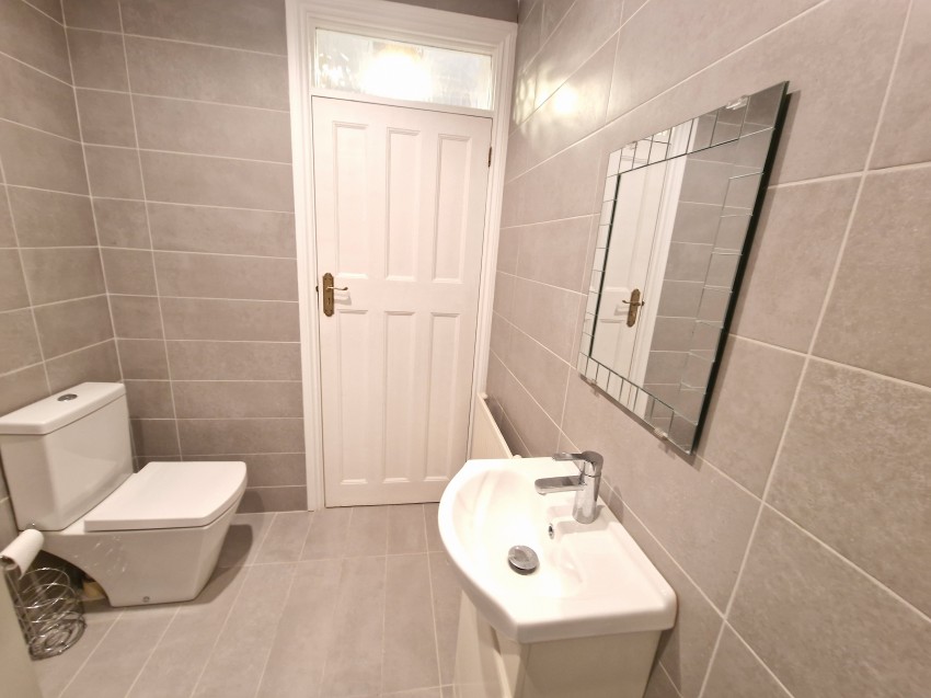 Images for Pinner View, Harrow EAID: BID:Harrow Branch