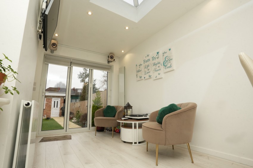 Images for Lynton Road, Harrow EAID: BID:Harrow Branch