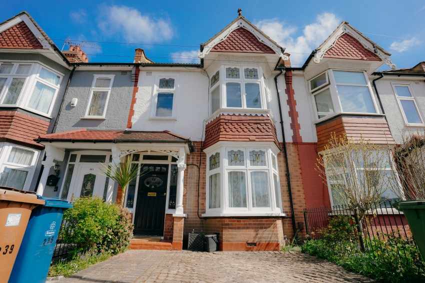 Images for Byron Road, Wealdstone, Harrow EAID: BID:Harrow Branch