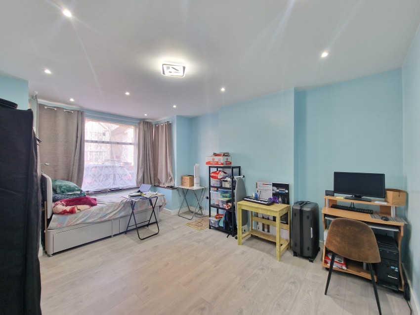 Images for Thurlby Road, Wembley EAID: BID:Harrow Branch