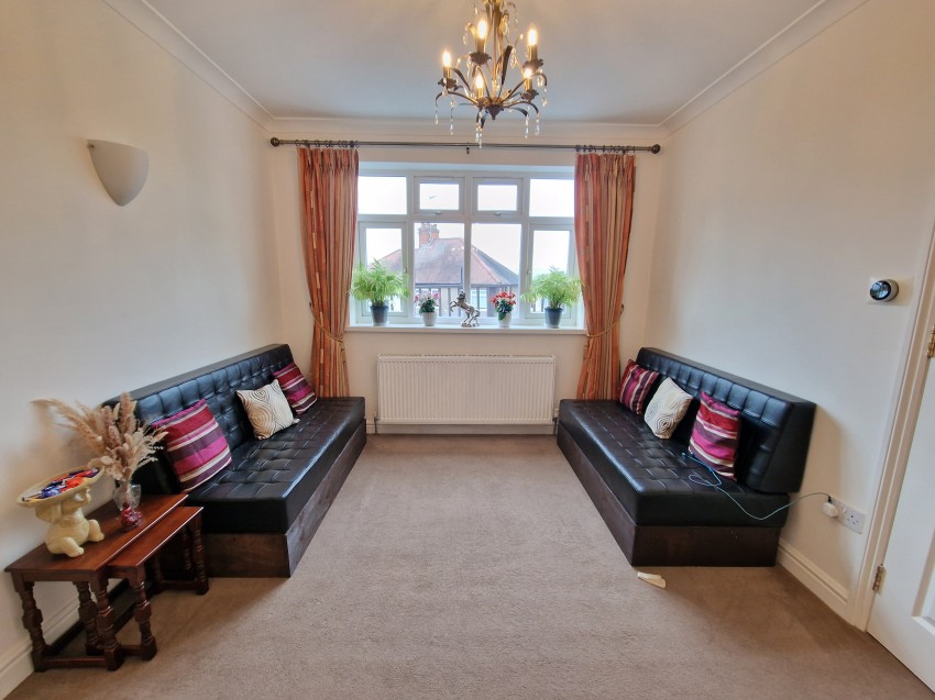 Images for Highfield Avenue, London EAID: BID:Harrow Branch