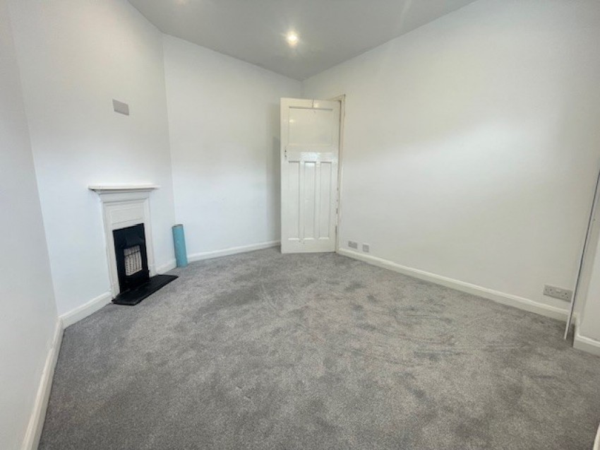 Images for Clifton Gardens, Uxbridge EAID: BID:Harrow Branch