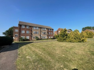 Farm Way, Bushey