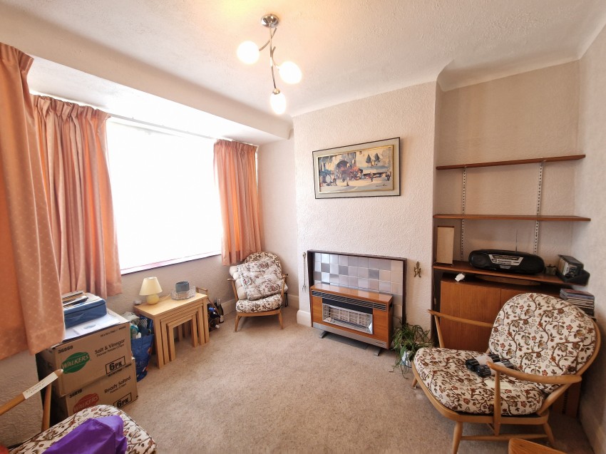 Images for Wood End Gardens, Northolt EAID: BID:Harrow Branch