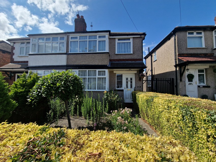 Images for Wood End Gardens, Northolt EAID: BID:Harrow Branch