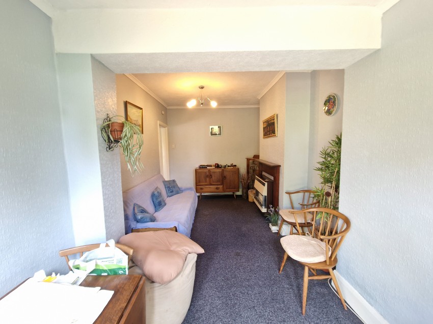 Images for Wood End Gardens, Northolt EAID: BID:Harrow Branch