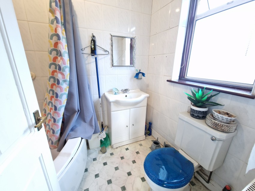 Images for Kenton Park Close, Harrow EAID: BID:Harrow Branch