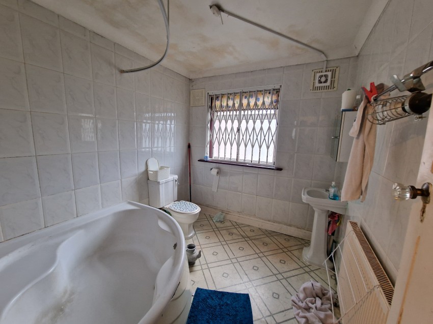 Images for Kenton Park Close, Harrow EAID: BID:Harrow Branch