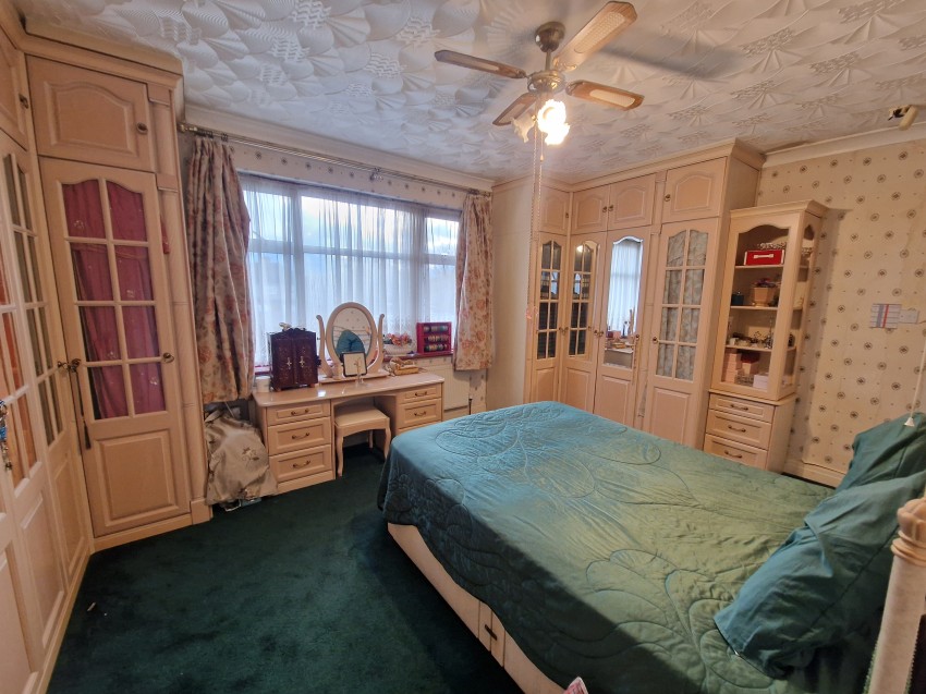 Images for Kenton Park Close, Harrow EAID: BID:Harrow Branch