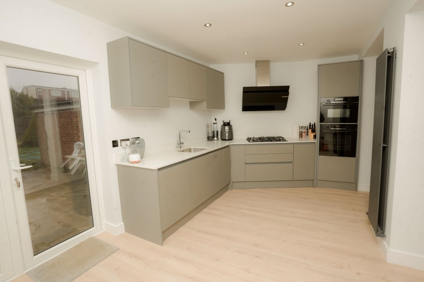 Images for Kenmore Avenue, Harrow EAID: BID:Harrow Branch