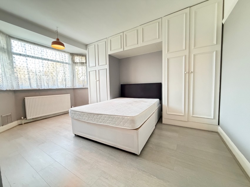 Images for Locket Road, Harrow EAID: BID:Harrow Branch