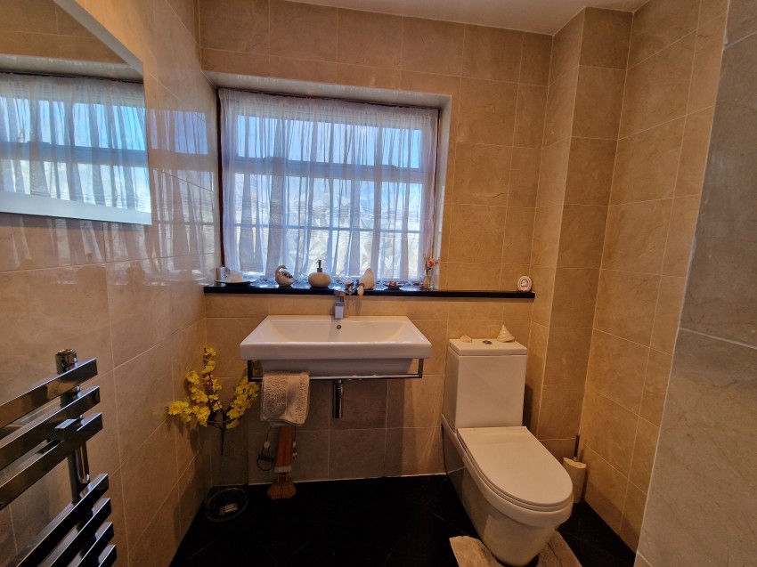 Images for Hangar Ruding, Watford EAID: BID:Harrow Branch