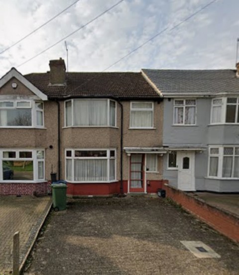 Walton Avenue, Harrow