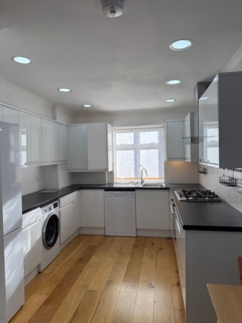 Images for Crowshott Avenue, Stanmore, Middesex, HA7 EAID:Majorestates BID:Majorestates