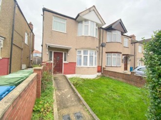 Farmstead Road, Harrow Weald, Middlesex, HA3