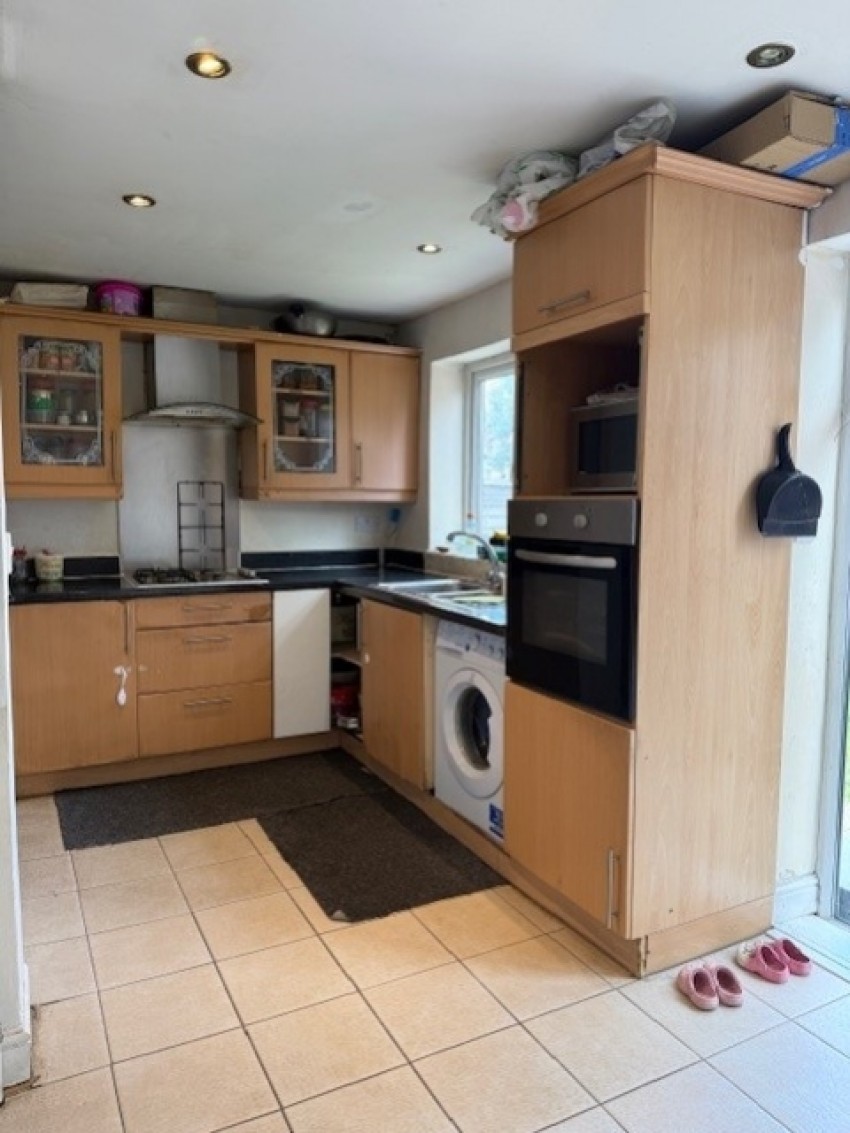 Images for Methuen Road Edgware HA8 EAID:Majorestates BID:Majorestates