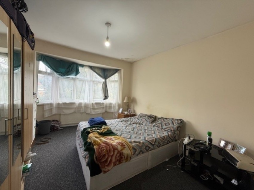 Images for Methuen Road Edgware HA8 EAID:Majorestates BID:Majorestates