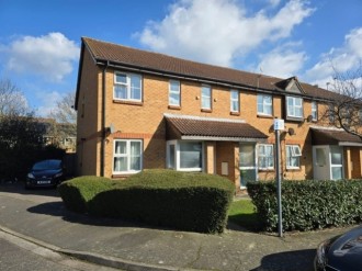 Abbotswood Way, Hayes, UB3