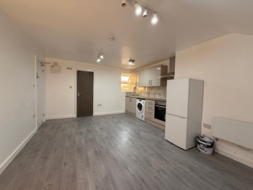 Images for Eastcote Road, Harrow, Middlesex, HA2 EAID:Majorestates BID:Majorestates