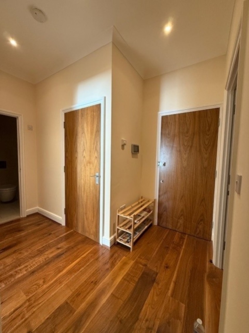 Images for Kingsgate House, 29-39 The Broadway, Stanmore, Middlesex, HA7 EAID:Majorestates BID:Majorestates