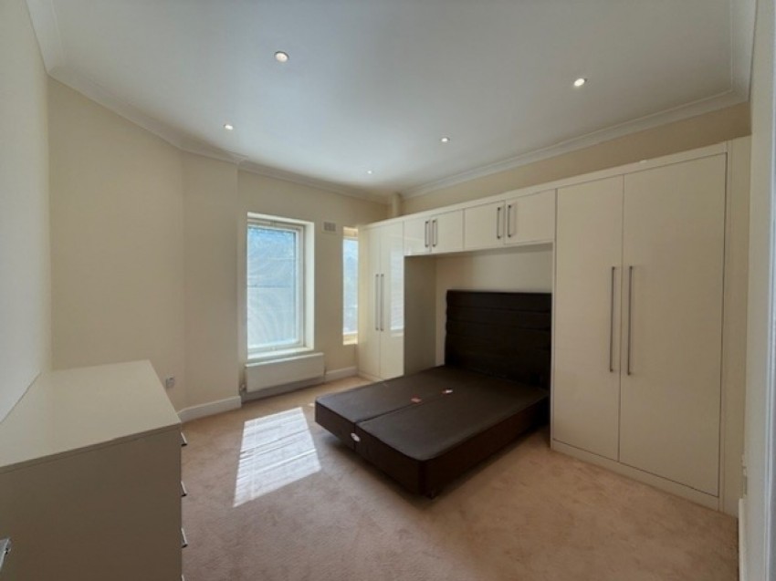 Images for Kingsgate House, 29-39 The Broadway, Stanmore, Middlesex, HA7 EAID:Majorestates BID:Majorestates