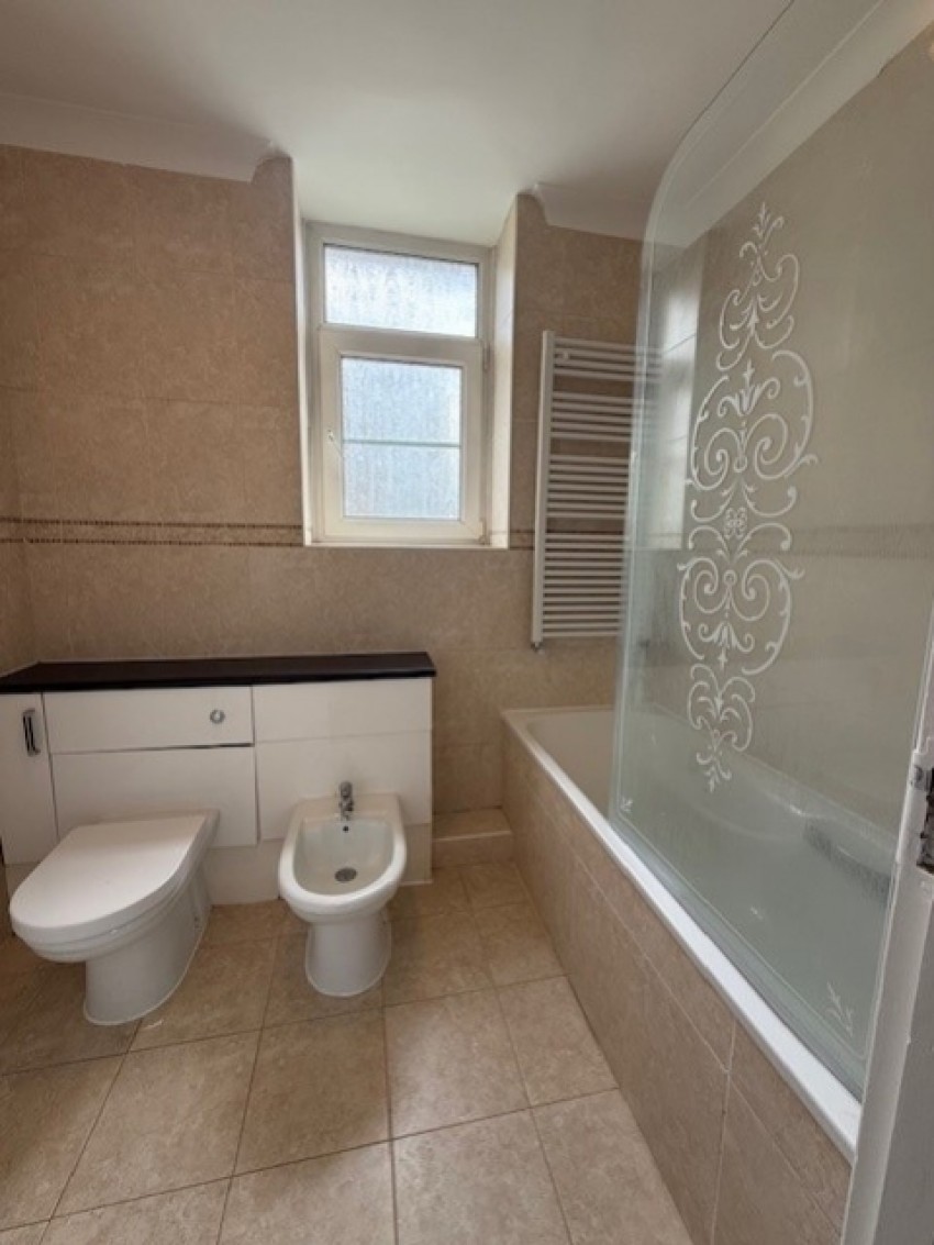 Images for Warren Fields Valencia Road, Stanmore, Greater London, HA7 EAID:Majorestates BID:Majorestates